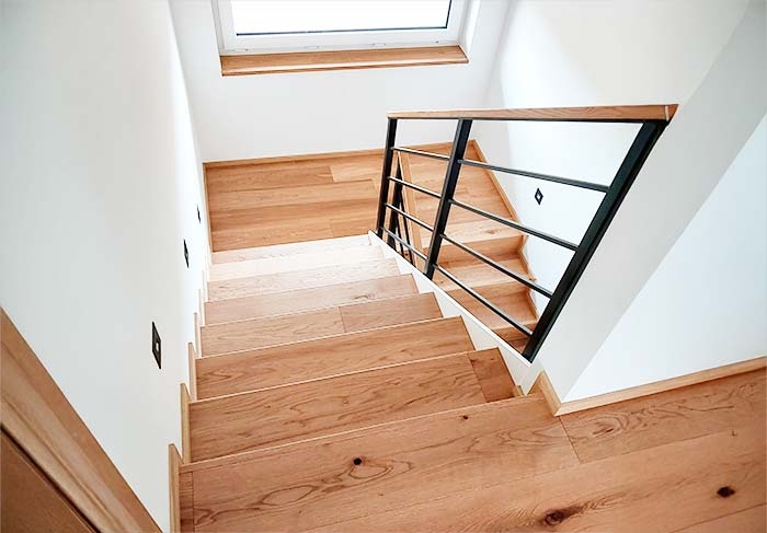 Treppen professionell belegen & renovieren